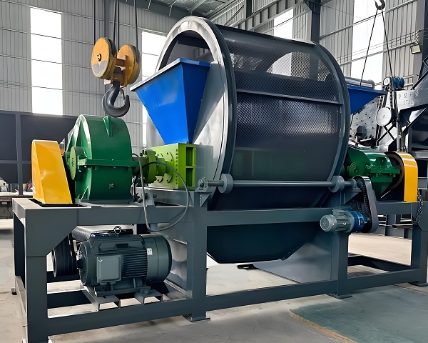 Double-Shaft Waste Tire Shredder
