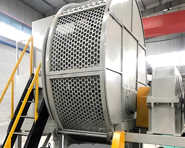  Double-Shaft Waste Tire Shredder