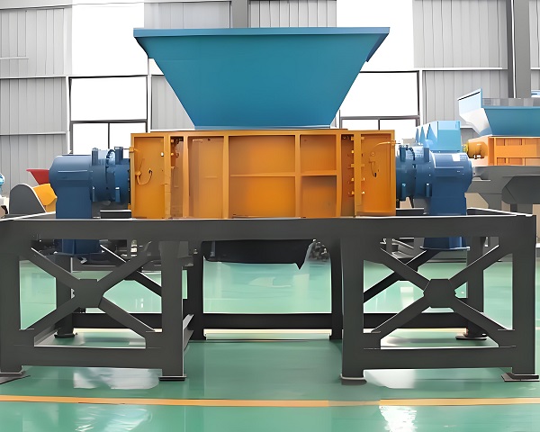 Double-shaft Shredder for Sale