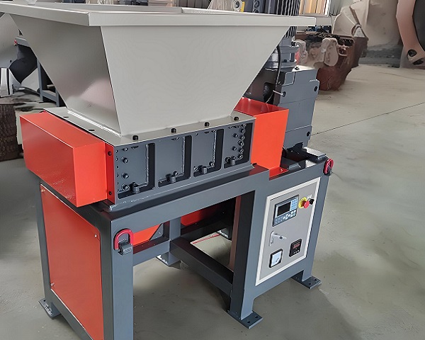 Single Rotor Fine Shredder