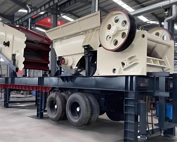 Mobile Crushing Screening Station