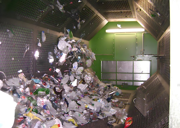 Domestic waste screening trommel screen