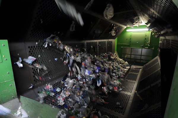 Domestic waste screening trommel screen
