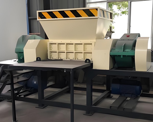 Double-shaft Shredder