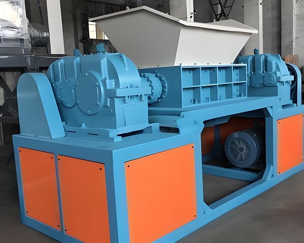 What are the characteristics and advantages of the double-sh