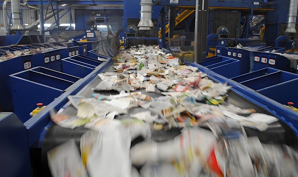 Domestic waste screening system