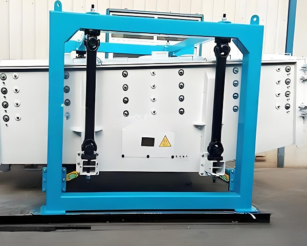 Applications and features of a vibrating screen