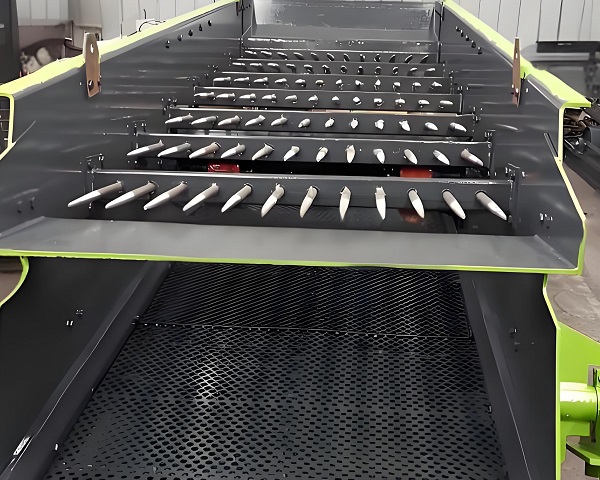 The function of the large garbage removal screen