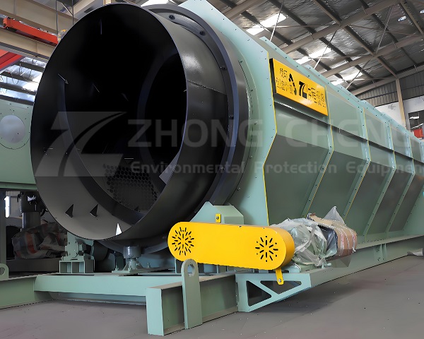 Construction waste screening equipment